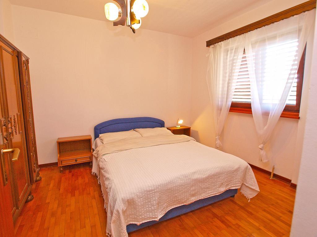 Apartments Ana 920 Fažana Eksteriør bilde