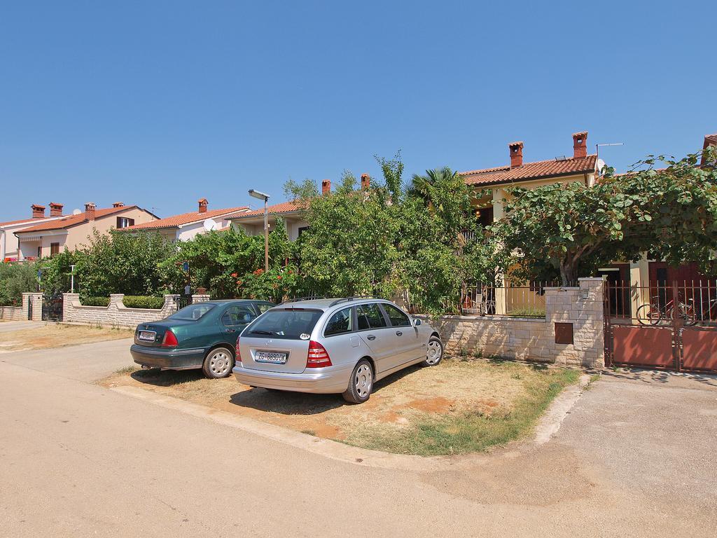 Apartments Ana 920 Fažana Eksteriør bilde